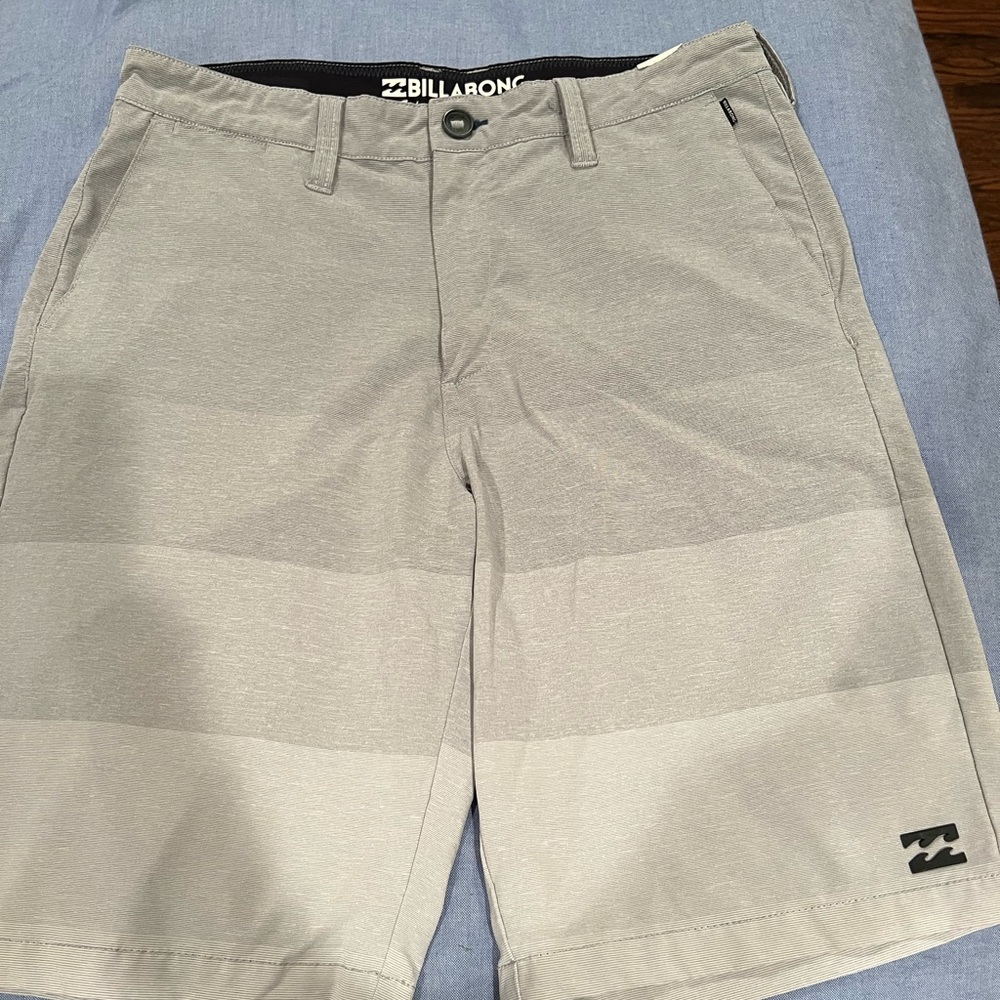 Billabong shorts